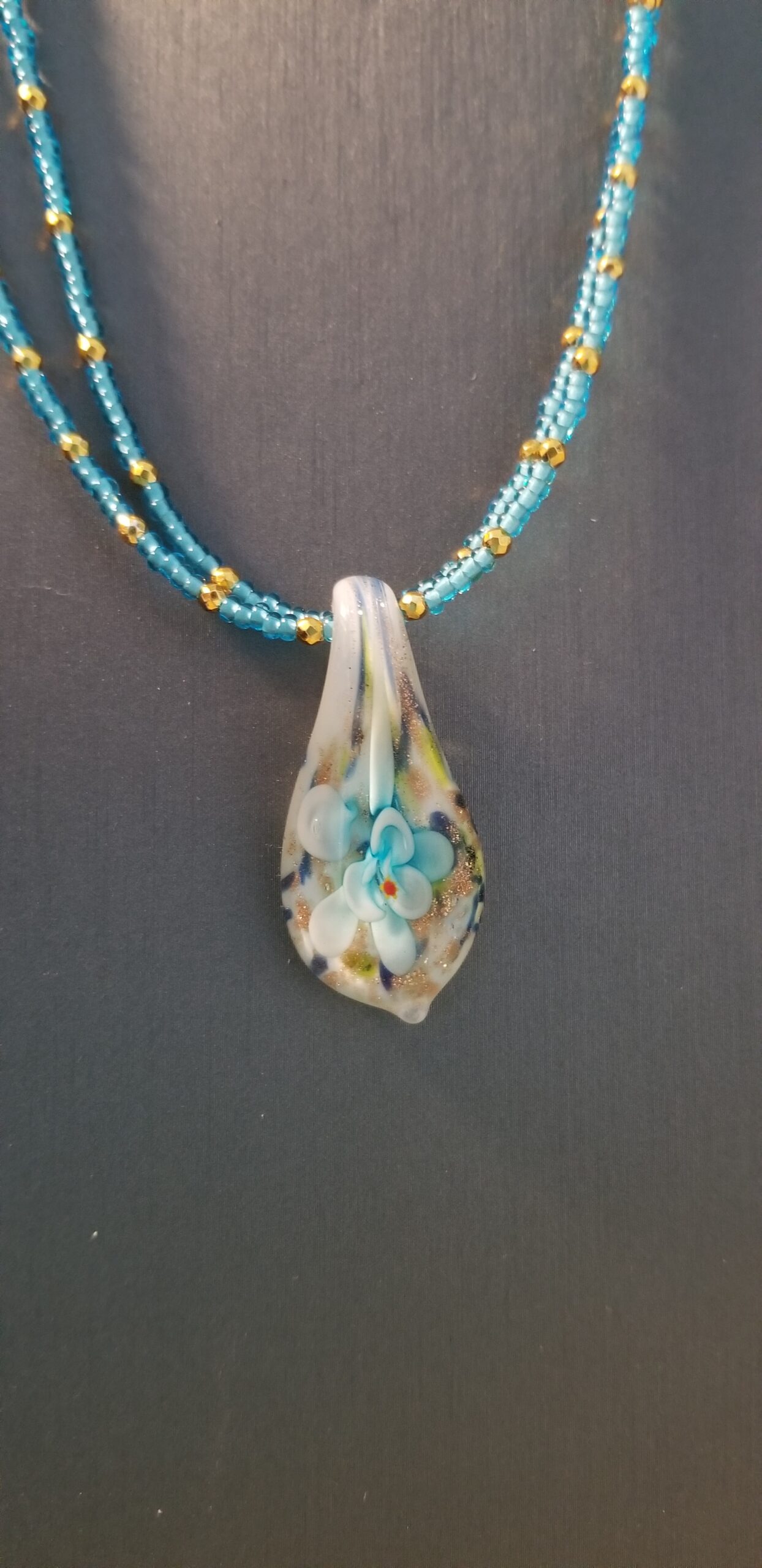 2 strand necklace w/ glass pendant