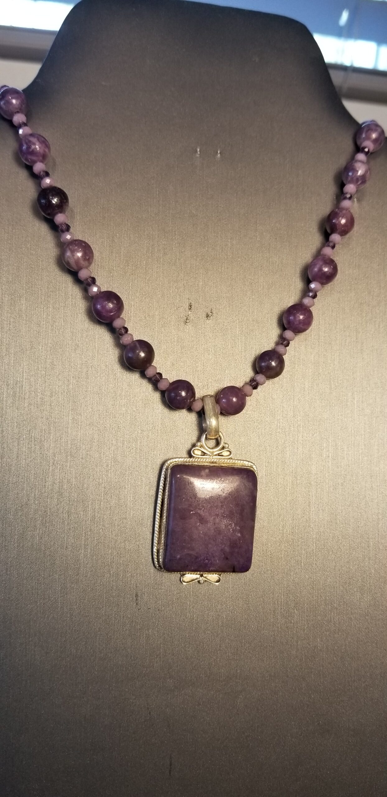 Purple lace agate necklace w/ pendant