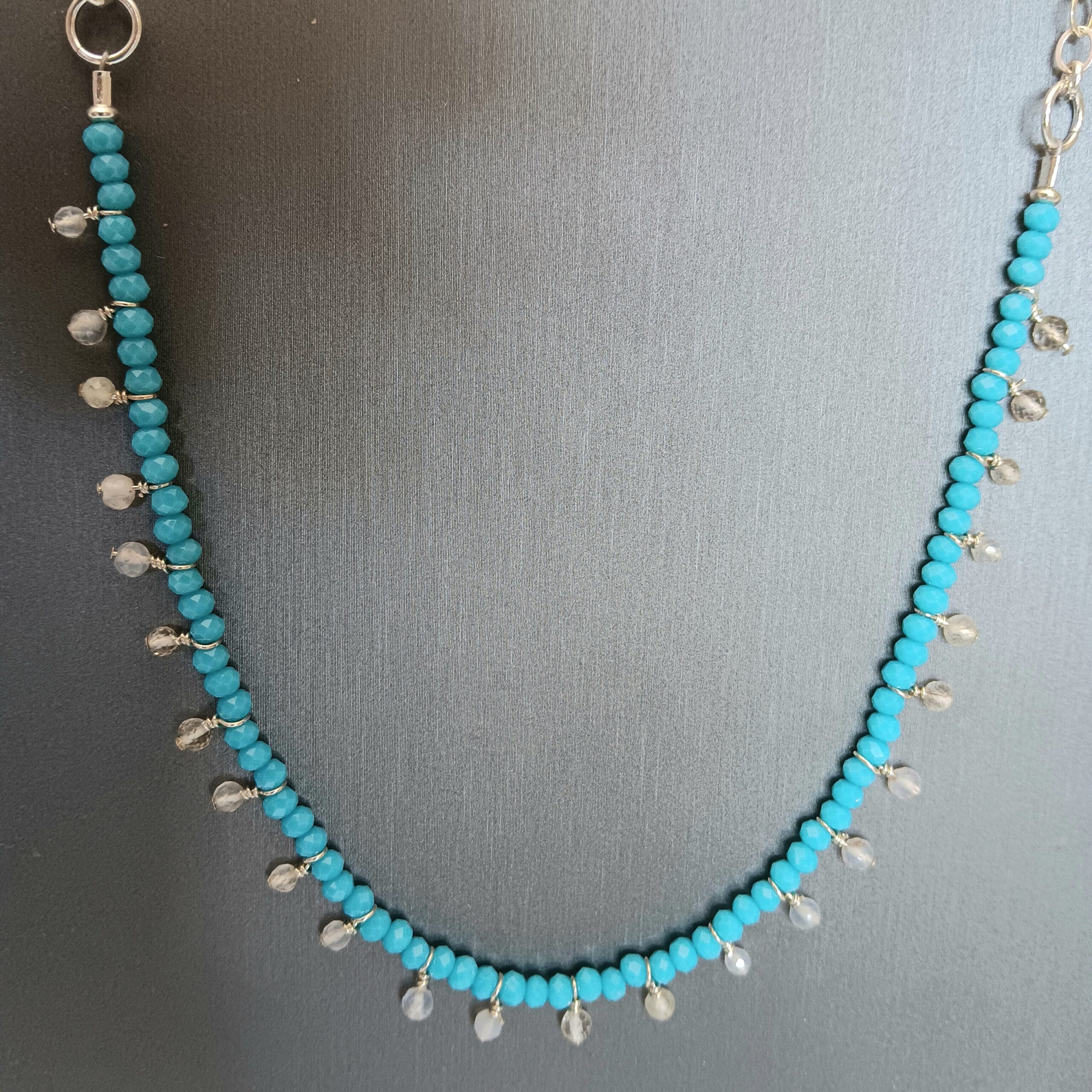 Tourquoise crystal necklace w/ quartz droplets