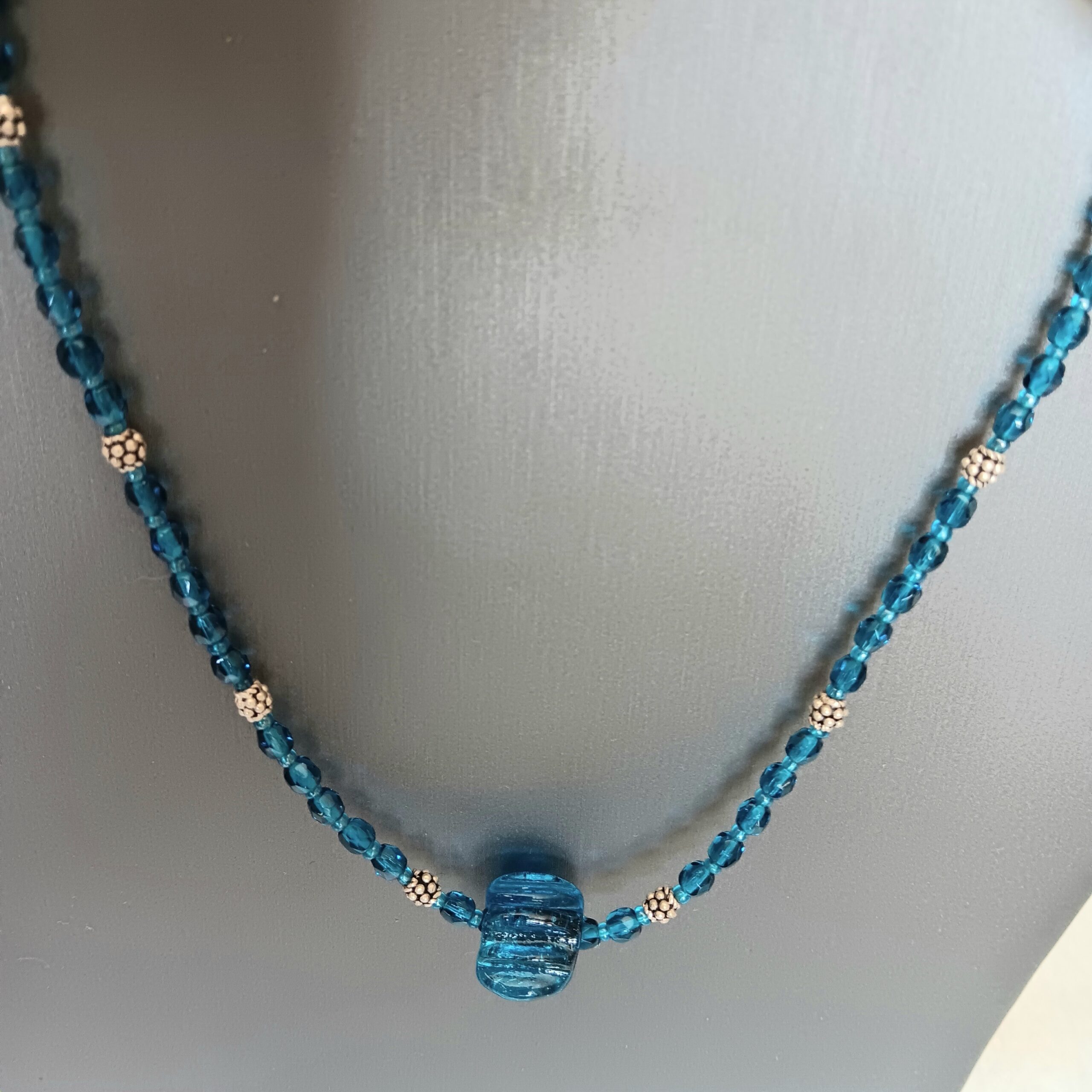 Teal necklace w/ large ribbed bead