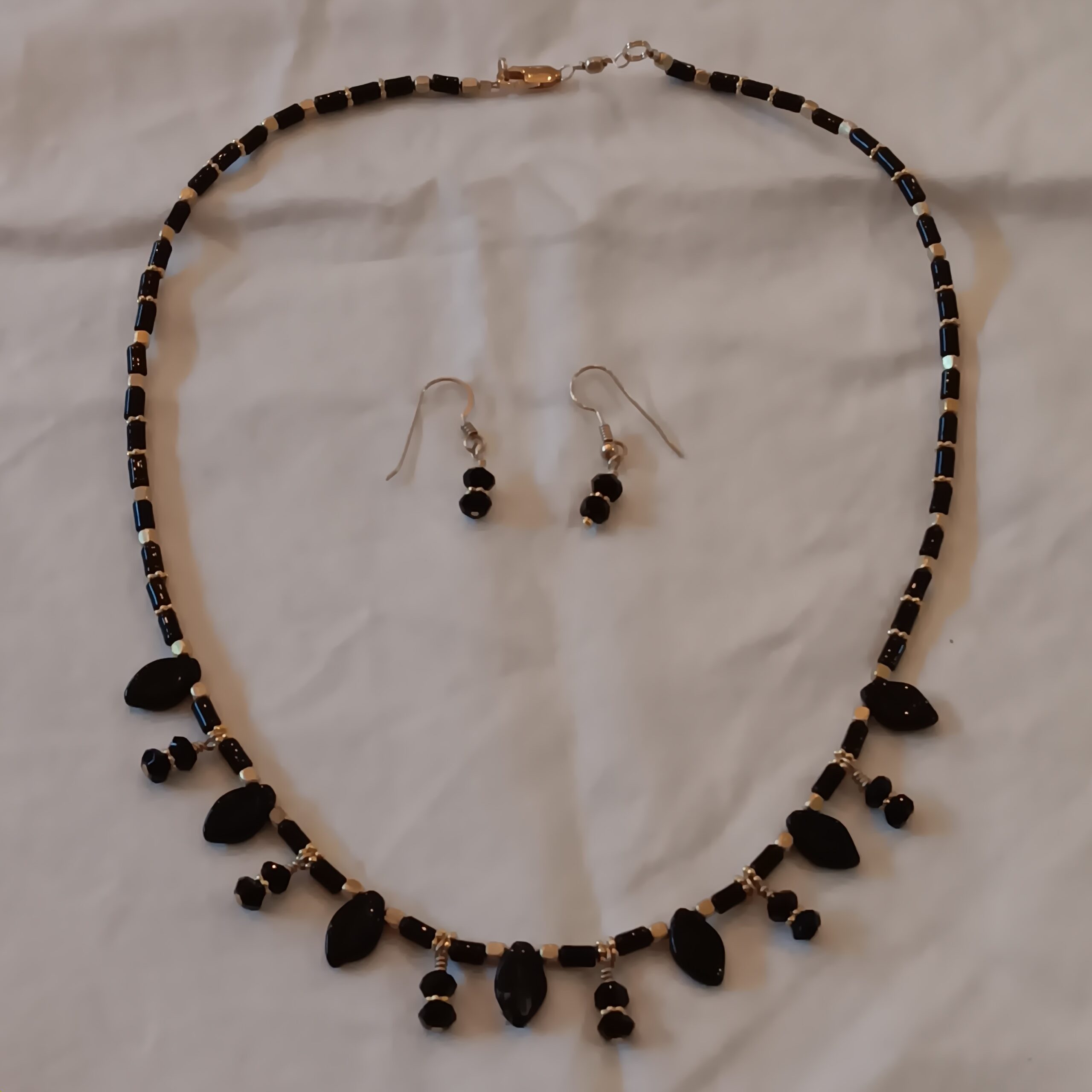 Black/gold necklace/earrings